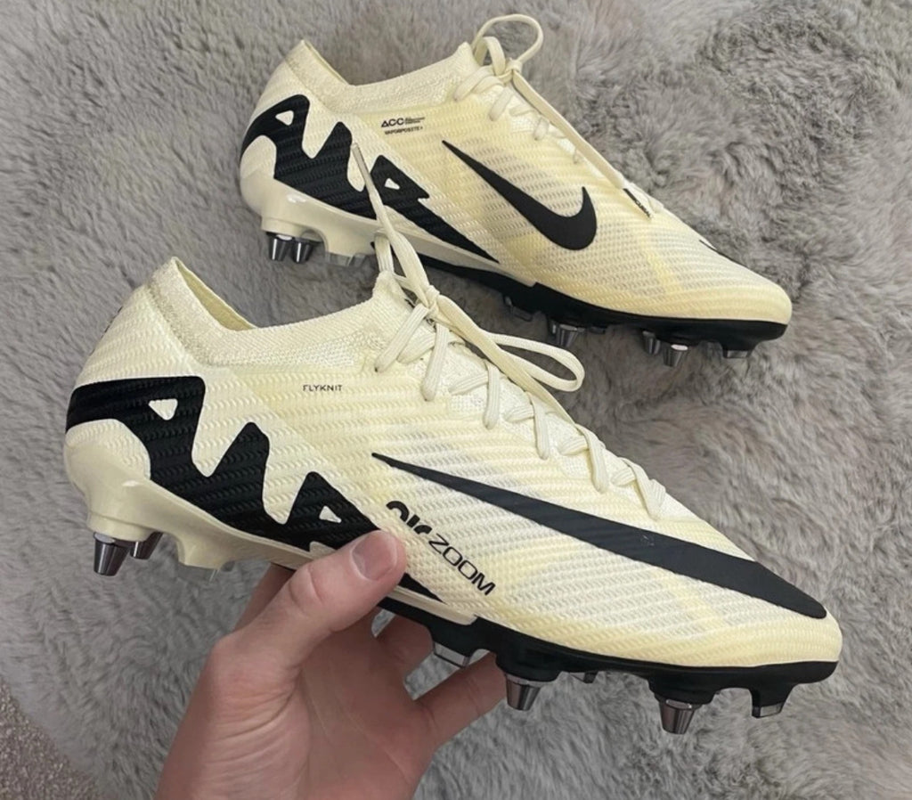 Nike Zoom Vapor 15 Elite SG Player Issue Football Boots ⚪️⚫️