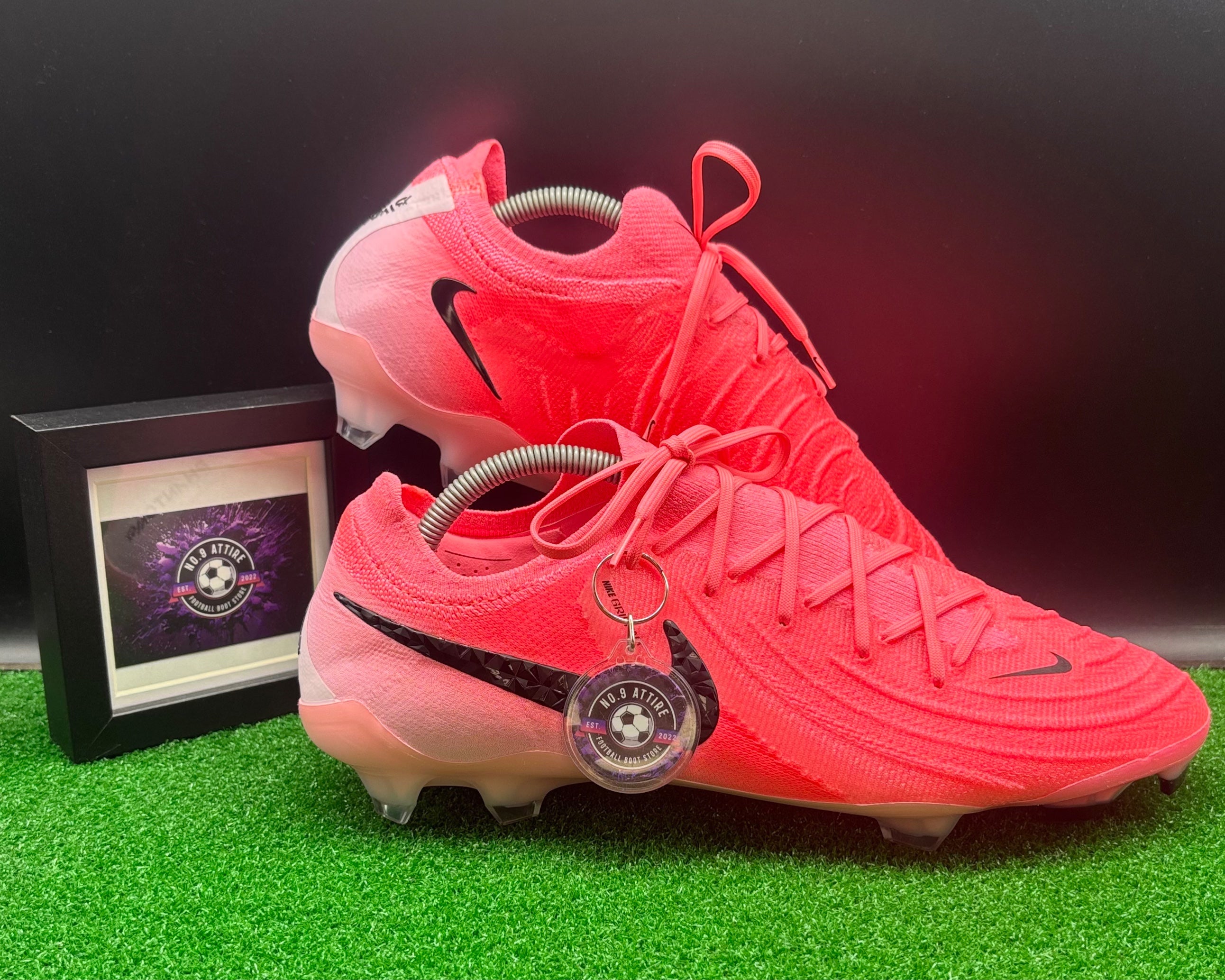 Nike Phantom GX II Elite FG Football Boots💞