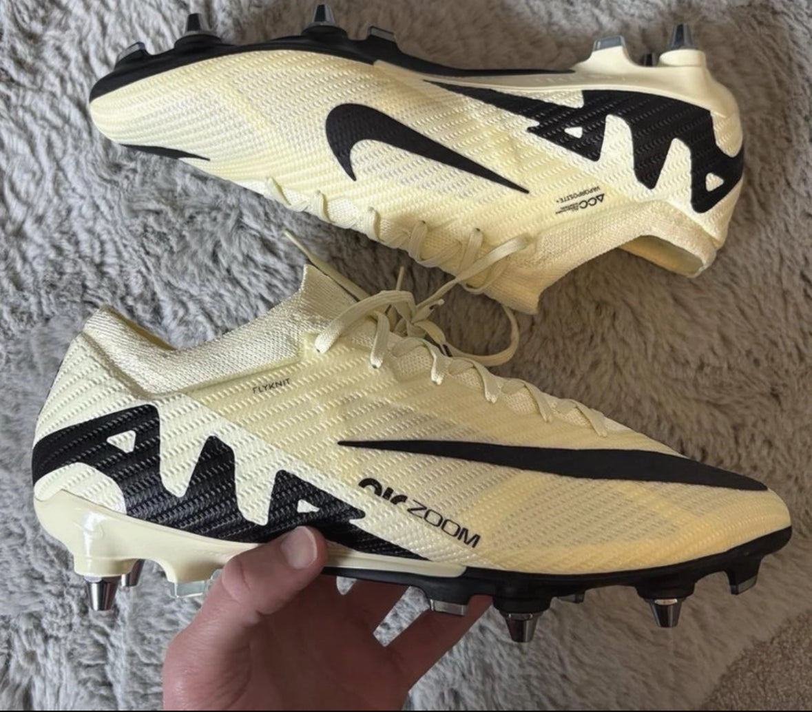 Nike Zoom Vapor 15 Elite SG Player Issue Football Boots ⚪️⚫️