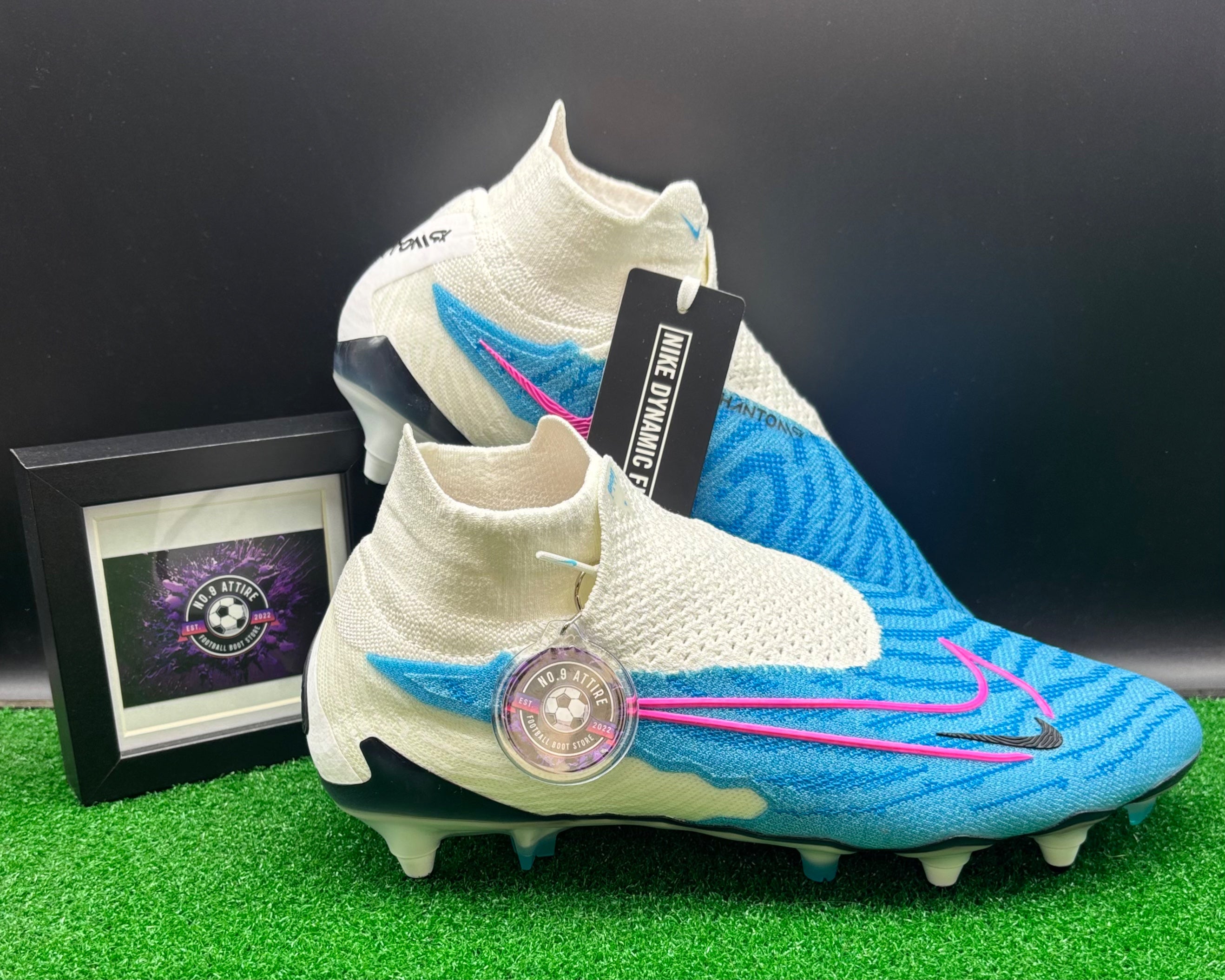 Nike Phantom GX Elite DF SG-PRO AC Football Boots ⚪️🔵