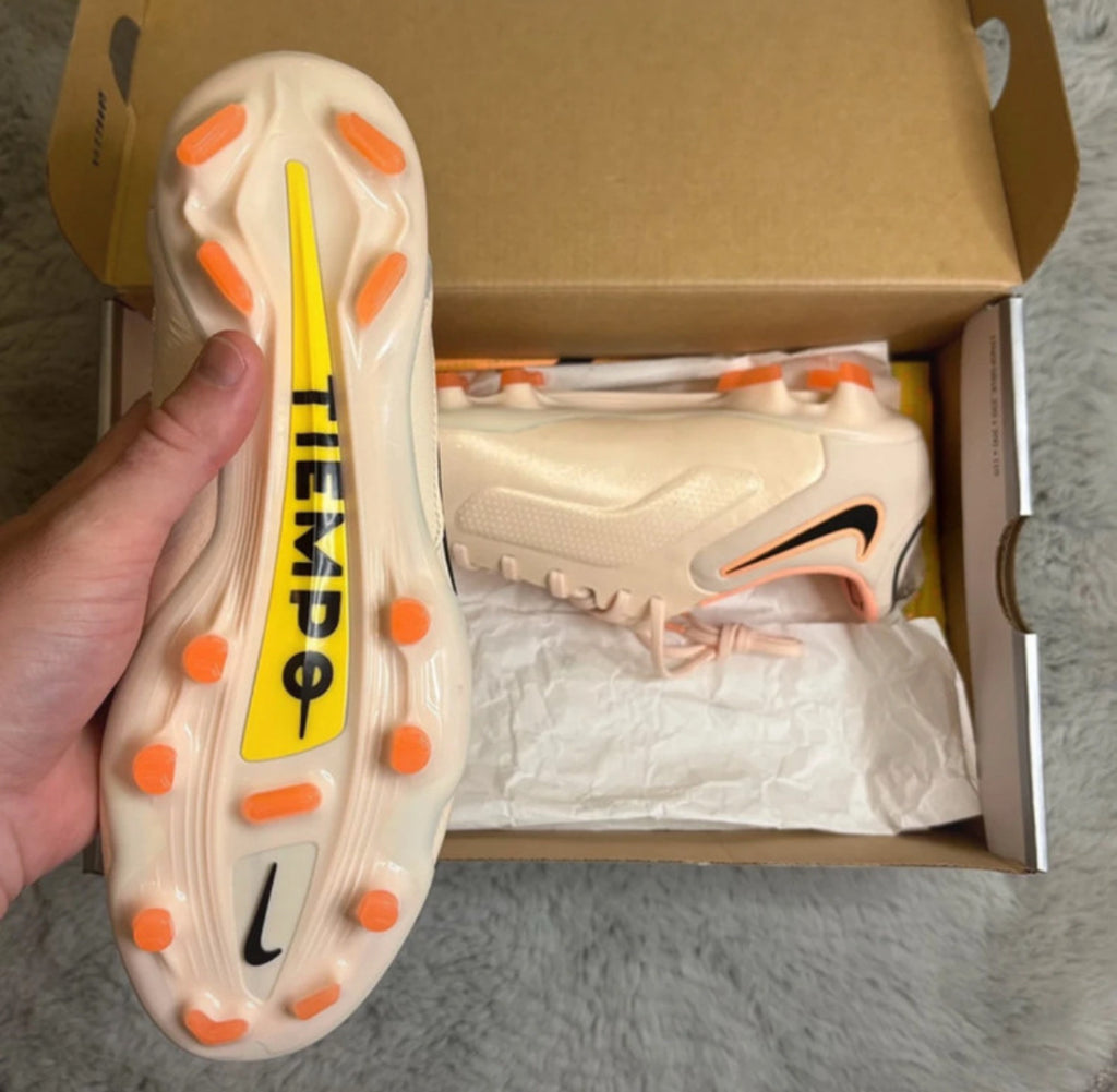 Nike Tiempo Legend 9 Elite FG Football Boots ⚪️⚪️