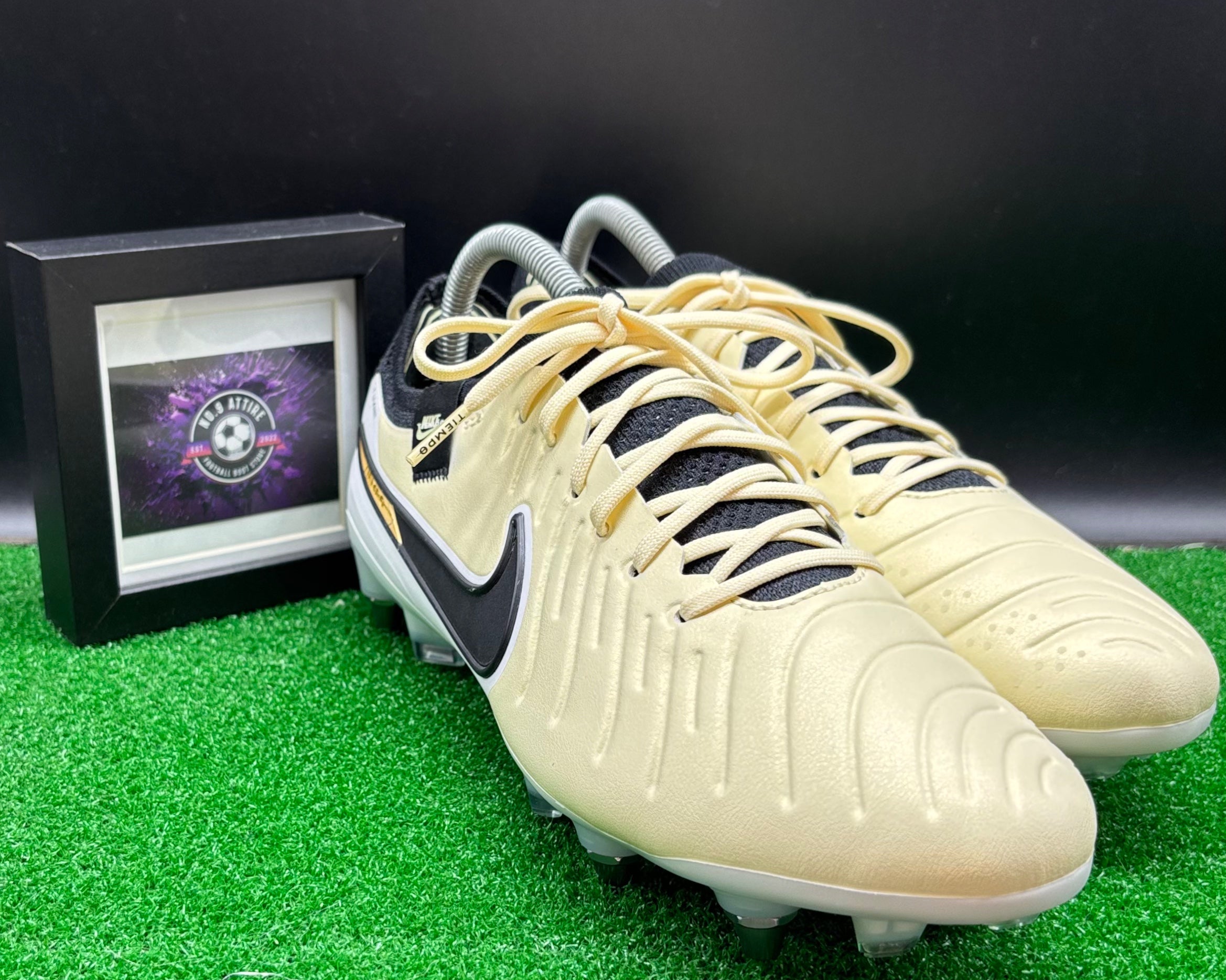 Nike Legend 10 Elite SG PRO Player Issue Football Boots ⚪️⚫️